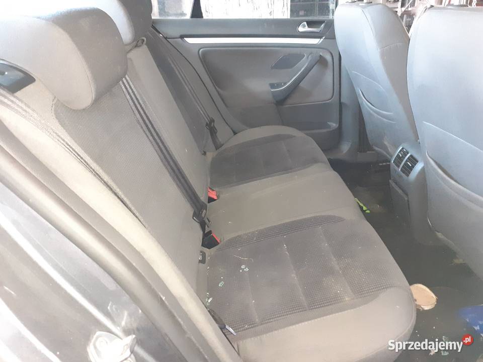 Fotele kanapa isofix sedan VW Jetta 2007 Części samochodowe Biłgoraj