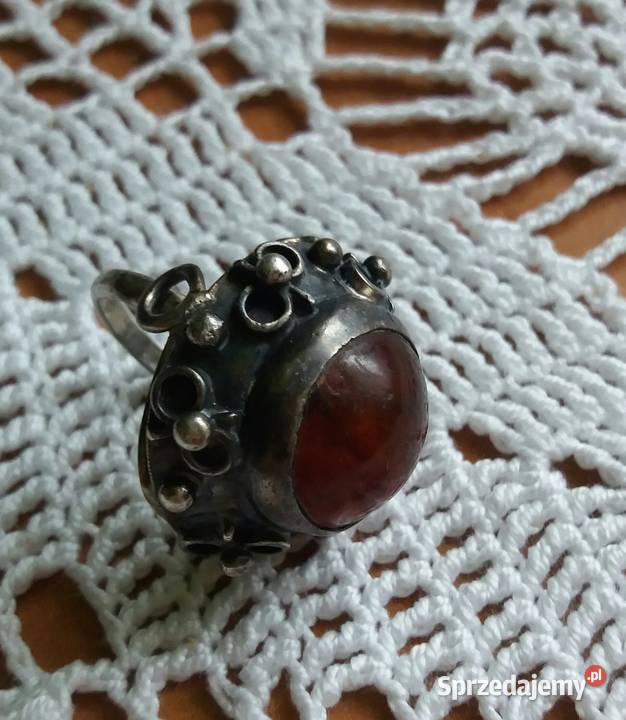 Orno Stary pierscionek Dwikozy