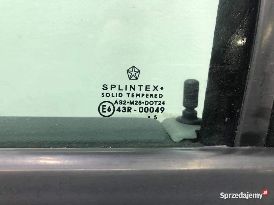 DRZWI LEWY TYŁ JEEP GRAND CHEROKEE WK III Drzwi sprzedam