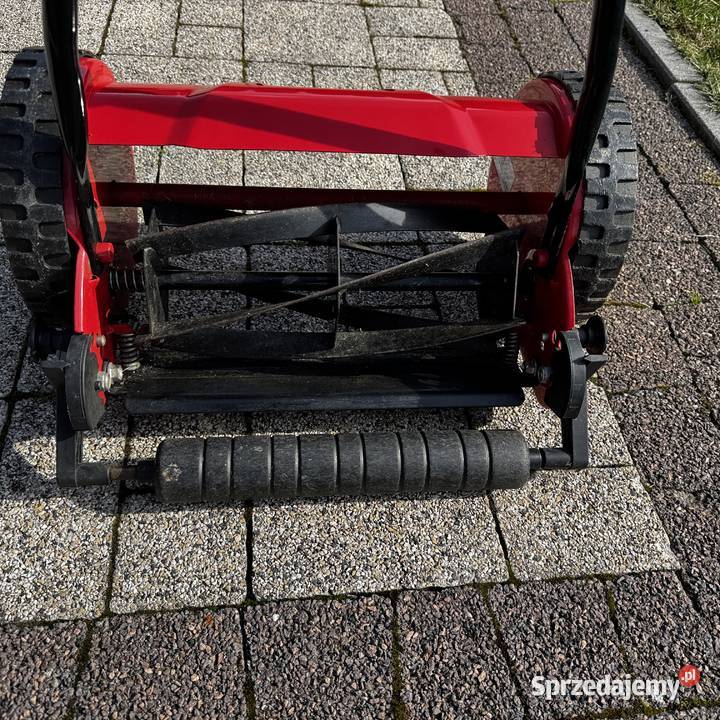 Bębnowa kosiarka ręczna Wolf Garten TT 300 S