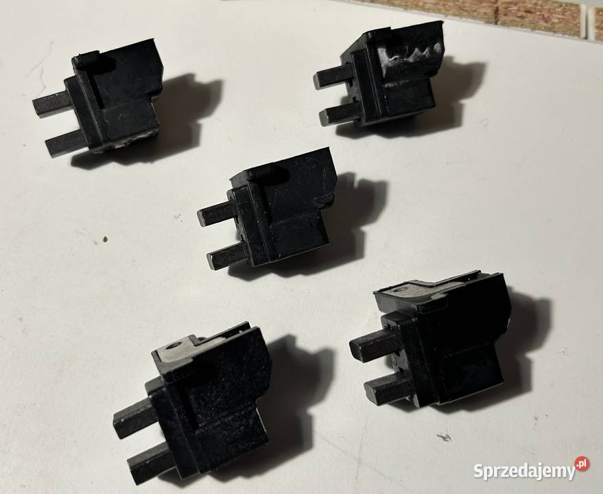 NOWY szczotkotrzymacz Fiat 125p Ursus C330 C360 Warszawa