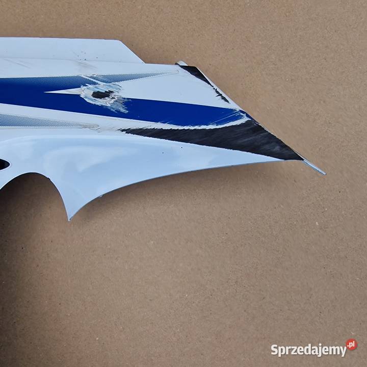SUZUKI HAYABUSA GSXR 1380 0816 BOK BOCZEK Części i akcesoria motocyklowe Bieleń