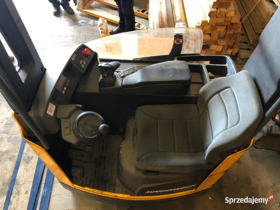 wózek widłowy Jungheinrich ETV216 elektryczny