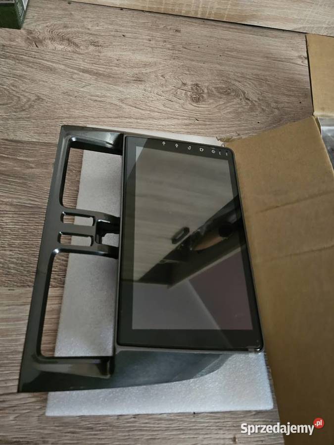 Sprzedam Radio dotykowe z ramką samochodowe do Motoryzacja Grudziądz