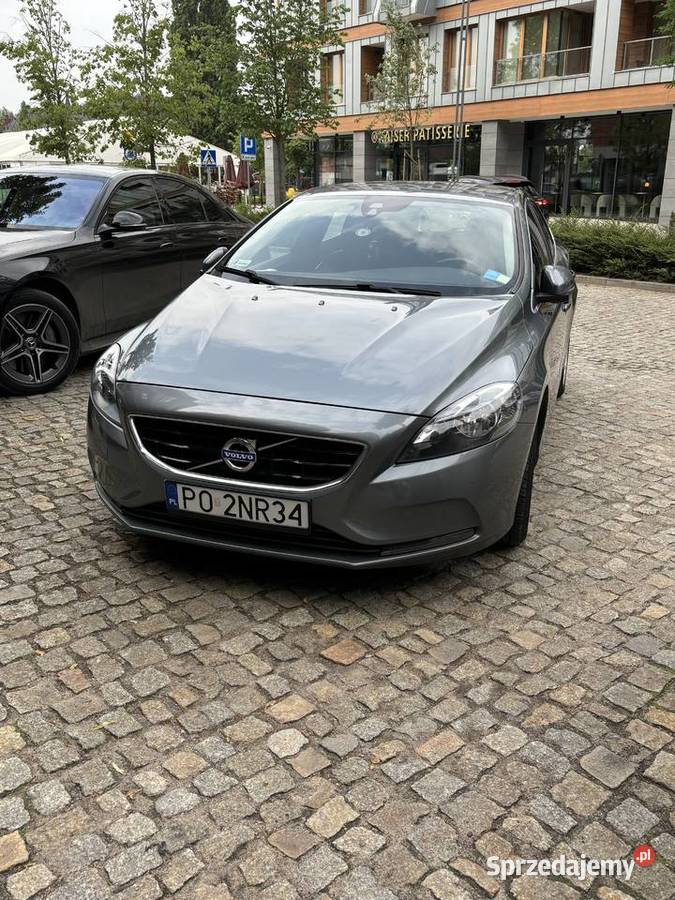 VOLVO V40 20 Diesel 120 oszczędny wygodny pomorskie Gdańsk