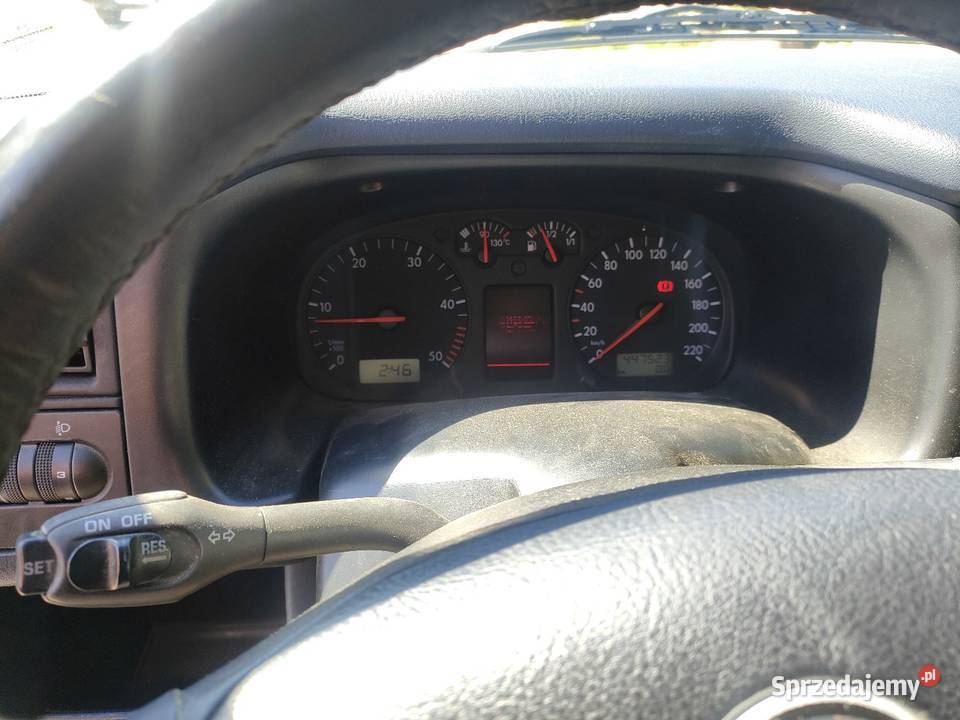 VW T4 orginalną Caravelle 25Tdi 8 osobowy Sztum