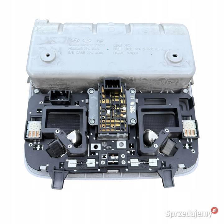 Lampa w podsufitkę oświetlenie kabiny HYUNDAI Barłogi