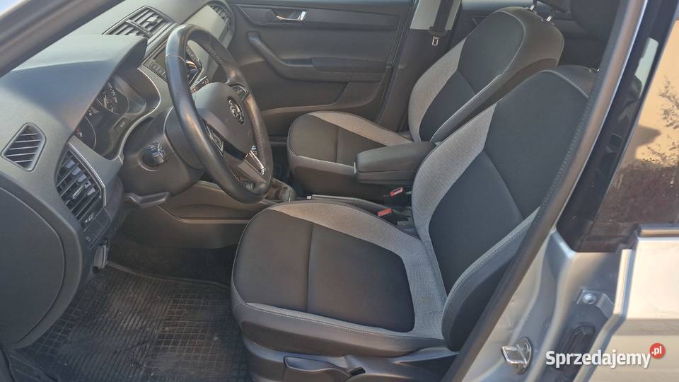 Skoda Fabia III 10 Stan 999ccm b 95 106 przeb Częstochowa
