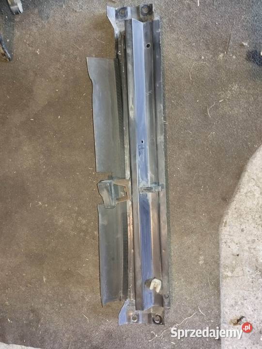 Mocowanie górne chłodnicy alfa 164 Rok produkcji 1991 sprzedam