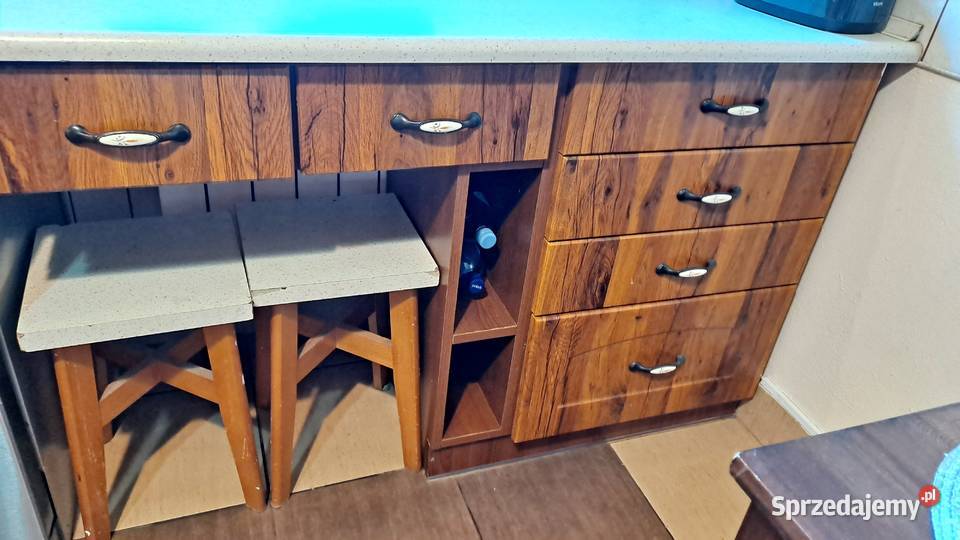Sprzedam meble kuchenne z piekarnikiem i płytą