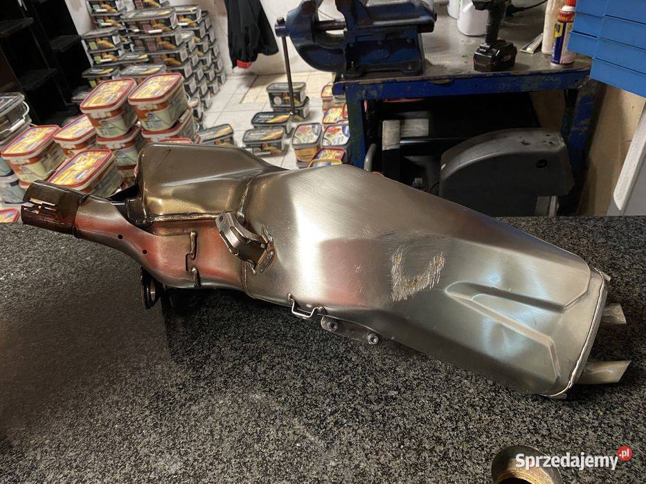 Tłumik BMW K83 F900R K84 F900XR OEM 18518565022 Poznań