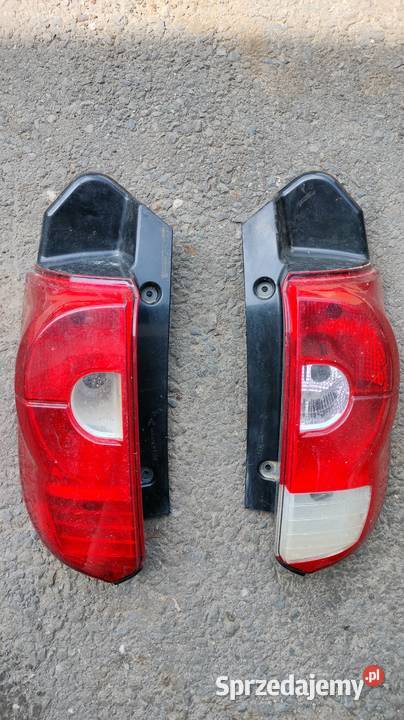 Lampy Mitsubishi Colt tył Dębowiec sprzedam