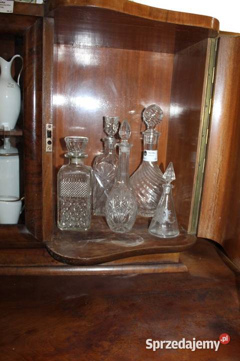 Kredens Art Deco lata 3040 te XX w Szczecin