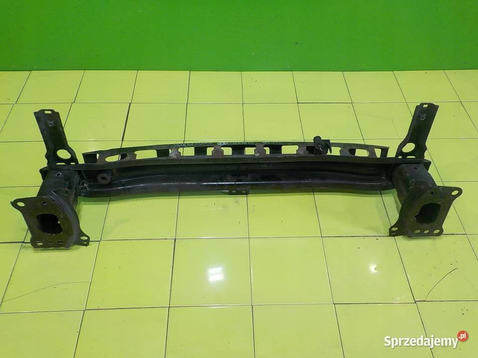 VW GOLF VI 16 TDI 11r KOMBI belka zderzaka przod sprzedam