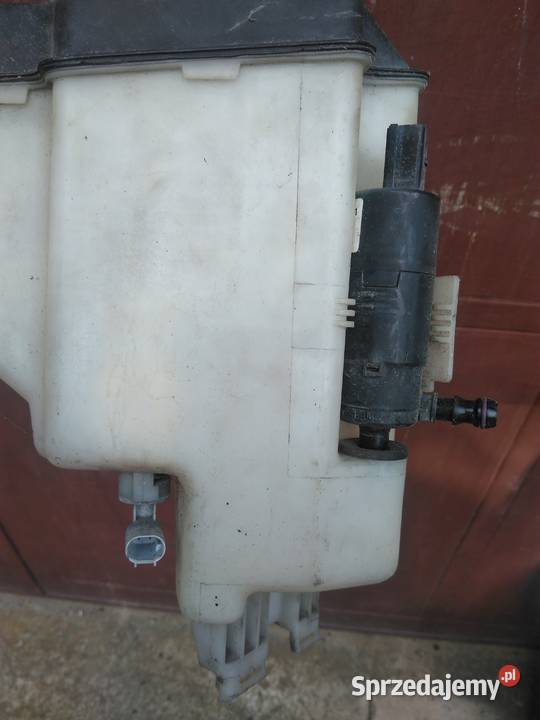 Zbiornik płynu spryskiwaczy