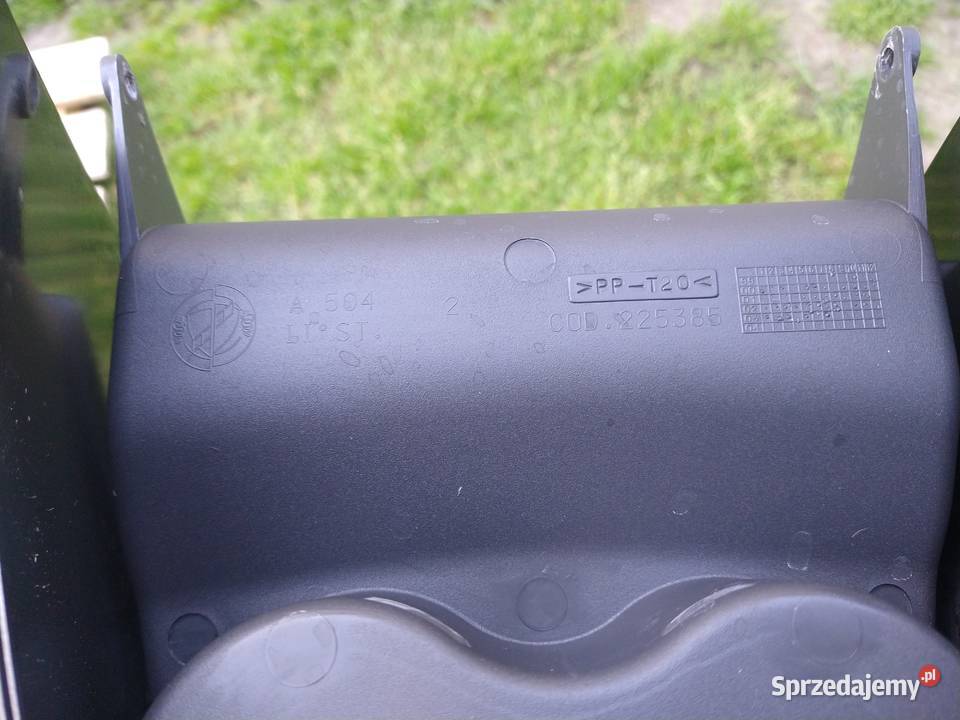 Panel Środkowy Konsola Popielniczka Gniazdo Fiat Radziszów