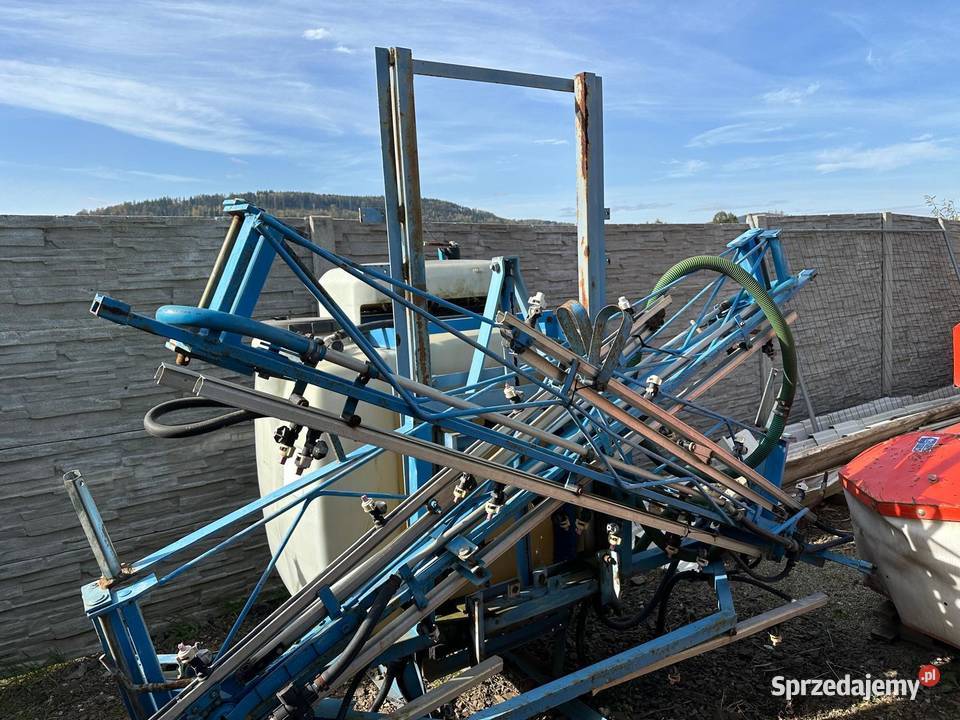 Opryskiwacz zawieszany 1800 Nowa Ruda