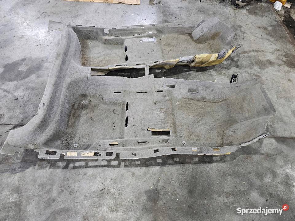 DYWAN WYKŁADZINA AUDI A3 8P 8P1863021B EUROPA śląskie Przystajń sprzedam
