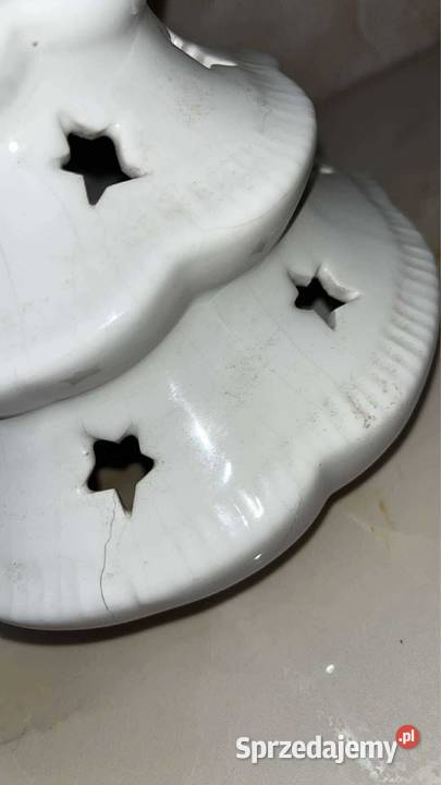 Choinka z dziurkami w kształcie gwiazdek Lampki Gdańsk sprzedam