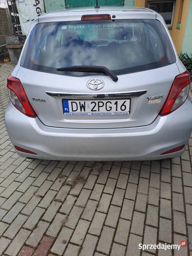 Sprzedam tanio toyotę YARIS 10 2012 Kutno