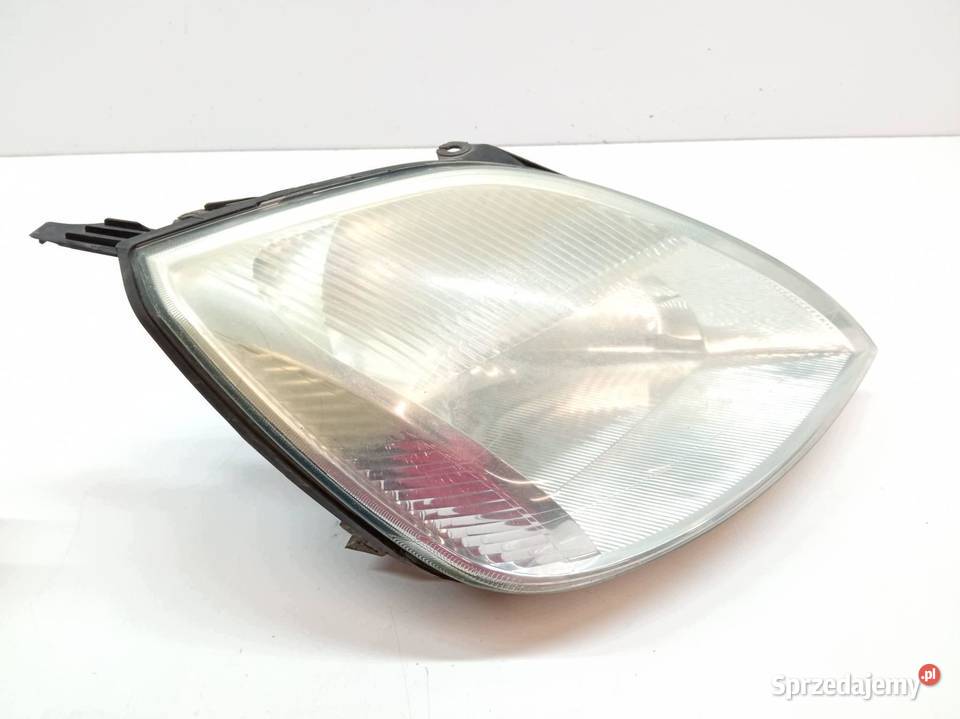 LAMPA PRZÓD PRAWA EU PRZED LIFT Ford Fiesta Mk6