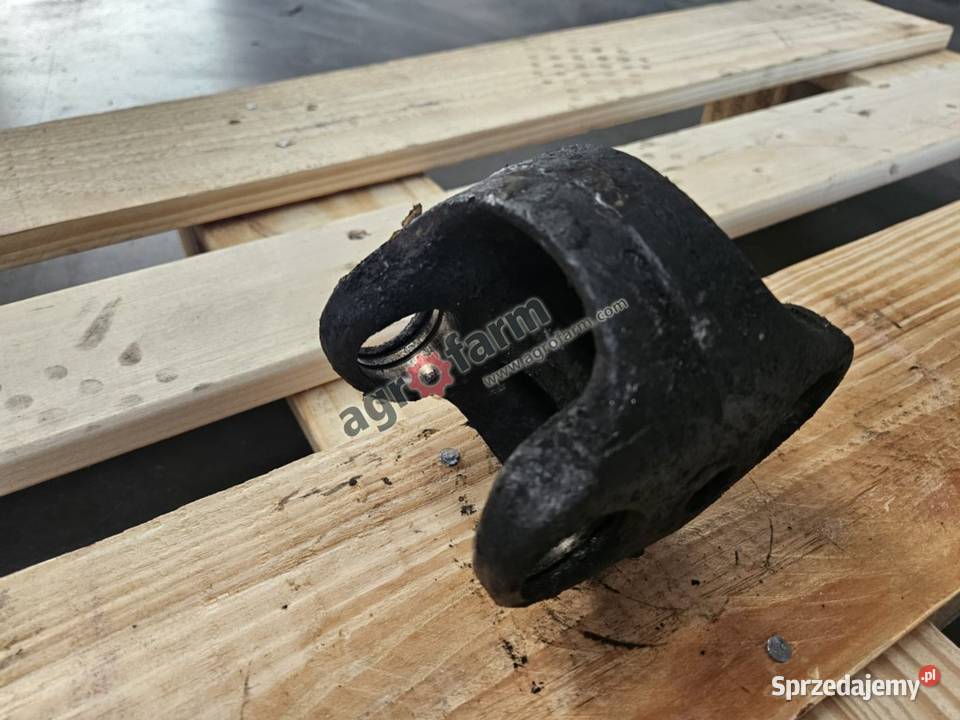 Łącznik półosi FWD DeutzFahr Agroxtra 617 Byków
