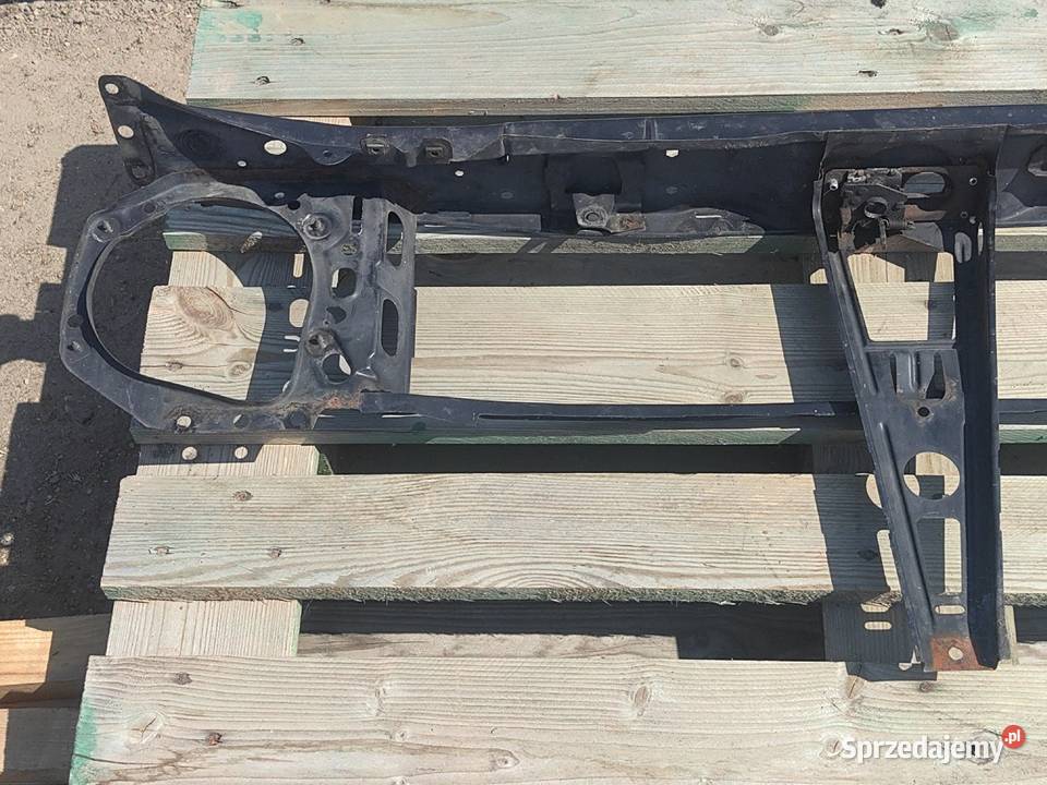 Pas przedni wzmocnienie okular Golf II Mk2 Inczew