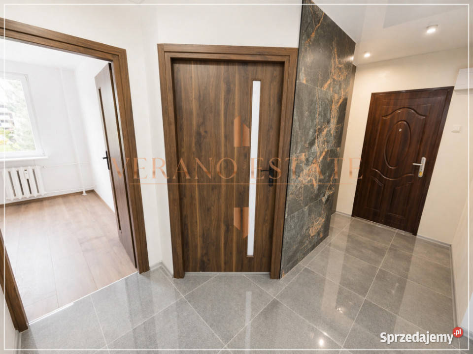 3pokojowe 60 m generalnym remoncie Piętro 1 Żyrardów sprzedam