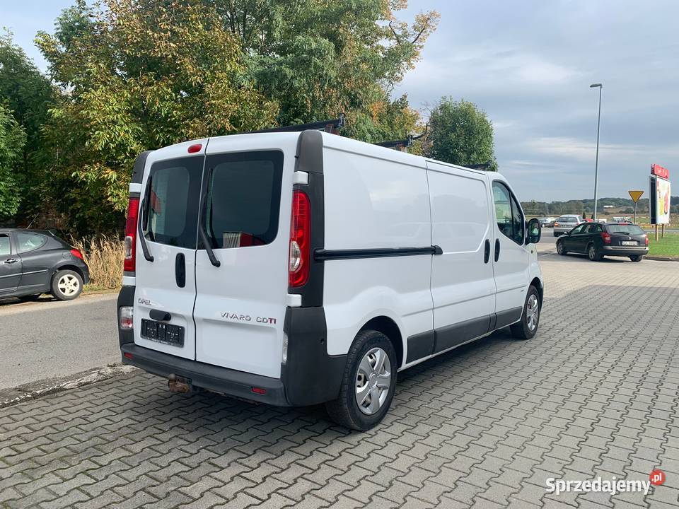 Opel Vivaro Long