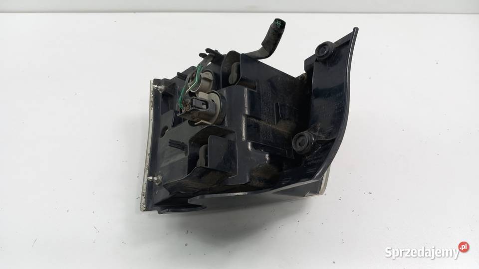 MITSUBISHI OUTLANDER II LAMPA LED TYŁ LEWA wielkopolskie Zbierkowo