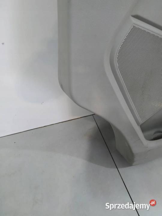 TAPICERKA BOCZEK DRZWI LEWY PRZÓD Volkswagen