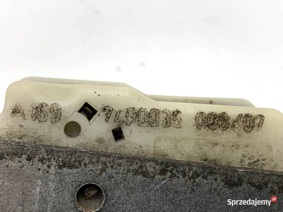 ZAMEK KLAPY TYŁ MERCEDES W245 Hatchback 0511