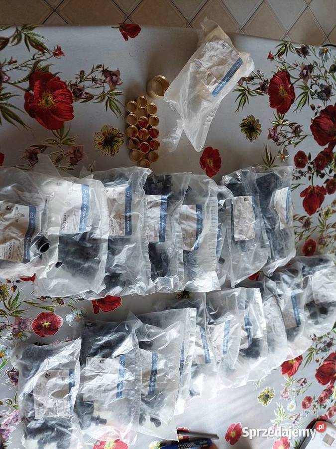 Złączki kan sprzedam