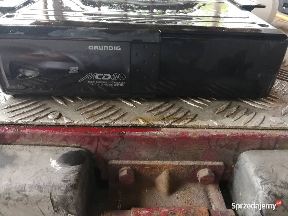 Zmieniarka GRUNDIG MCD30 sprzedam