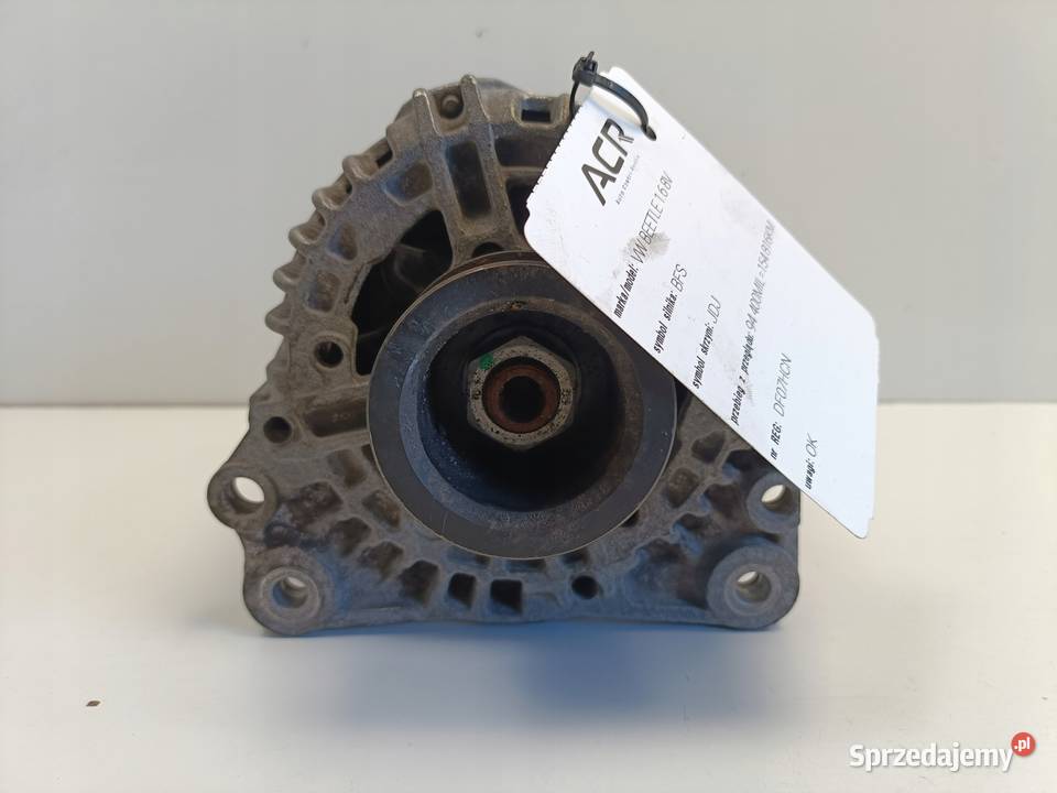 VW Beetle 16 8V ALTERNATOR 70A 06A903026B osobowe lubelskie Janów
