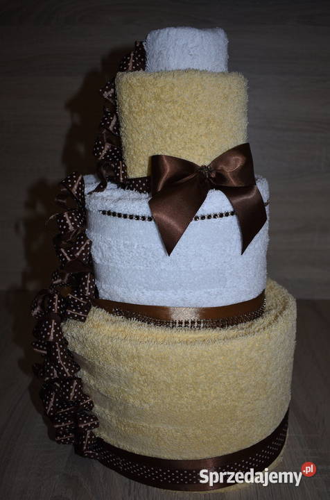 Tort z ręczników Ryki