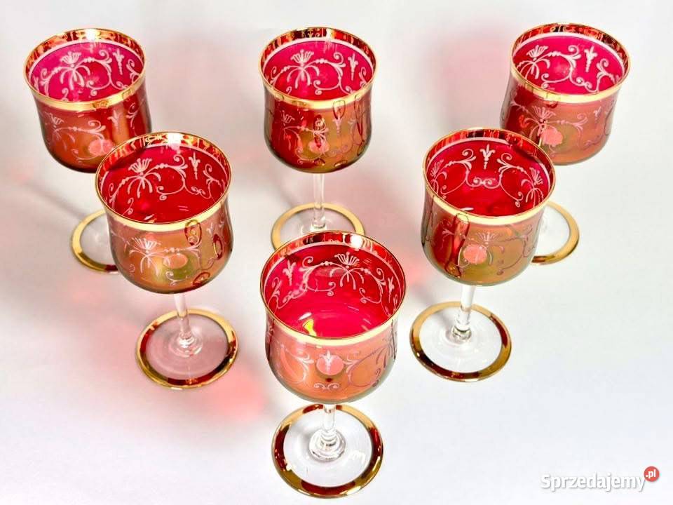 Zestaw sześciu czechosłowackich szklanych Warszawa