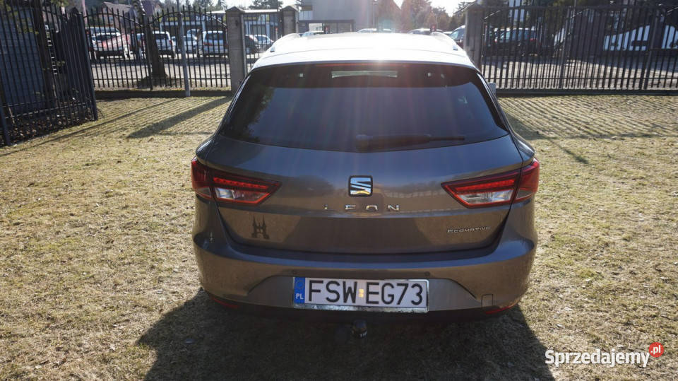 Seat Leon super stan Gwarancja III 2012 lakier metallic Zielona Góra