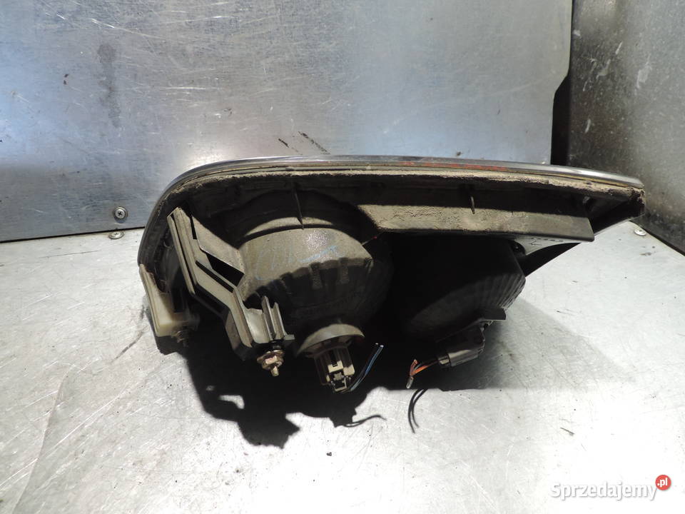 LAMPA LEWY TYŁ W KLAPE MAZDA 6 KOMBI Nowy Sącz