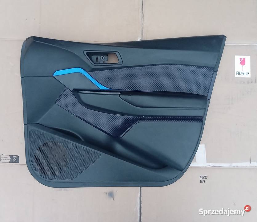 Toyota CHR Hybryda boczek drzwi przedni prawy Tapicerki samochodowe wielkopolskie
