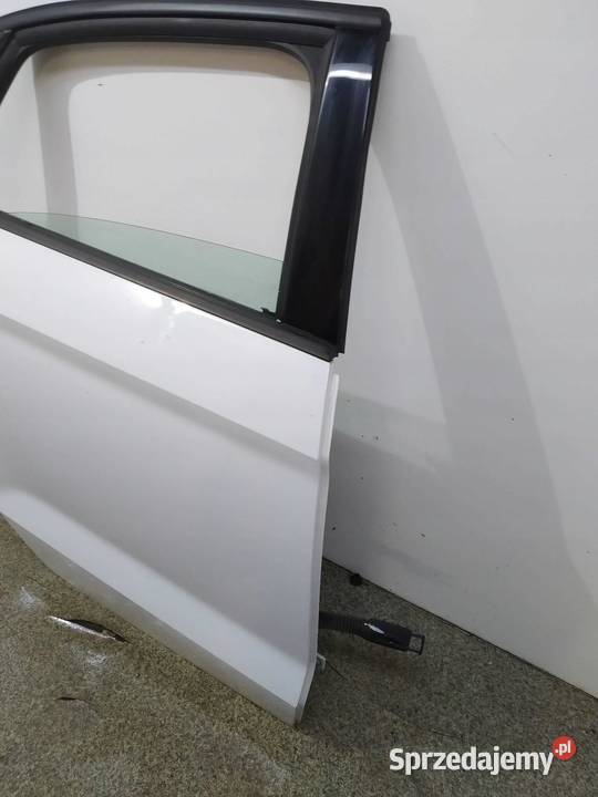 DRZWI PRAWE TYŁ SEDAN LS9R Audi A3 III 2013 2020 Rok produkcji 2017
