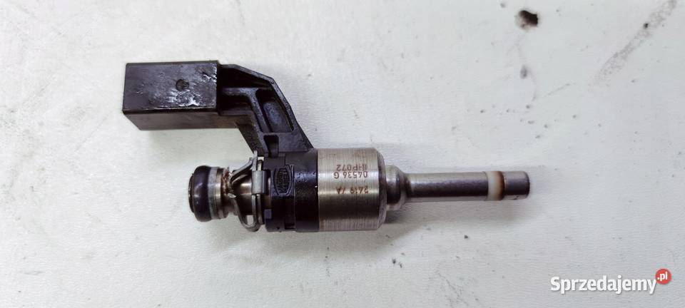 WTRYSK WTRYSKIWACZ AUDI A3 VW 14 TFSI 03F906036F Przystajń sprzedam