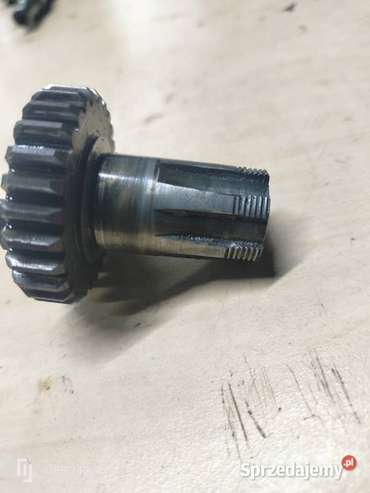 Wałek zdawczy 27 z WSK 125 Pozostałe Łubno