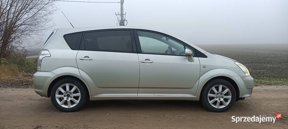 Toyota Corolla Verso 2006 18 VVTi 7 osobowa manualna Bielsk