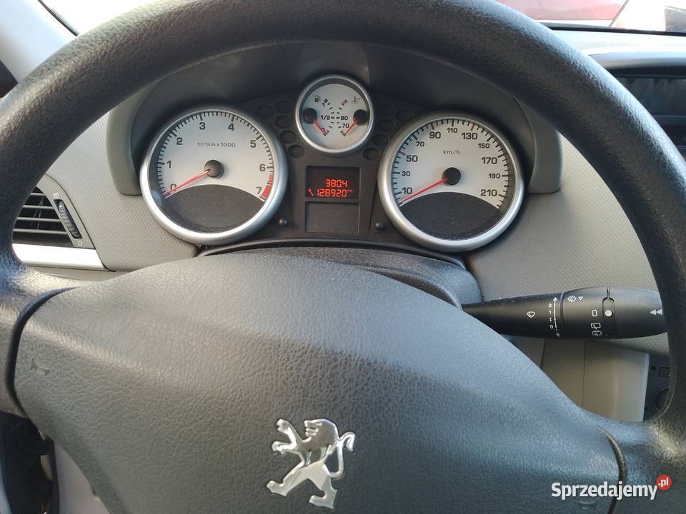 Syndyk sprzeda Peugeot 207 Konin