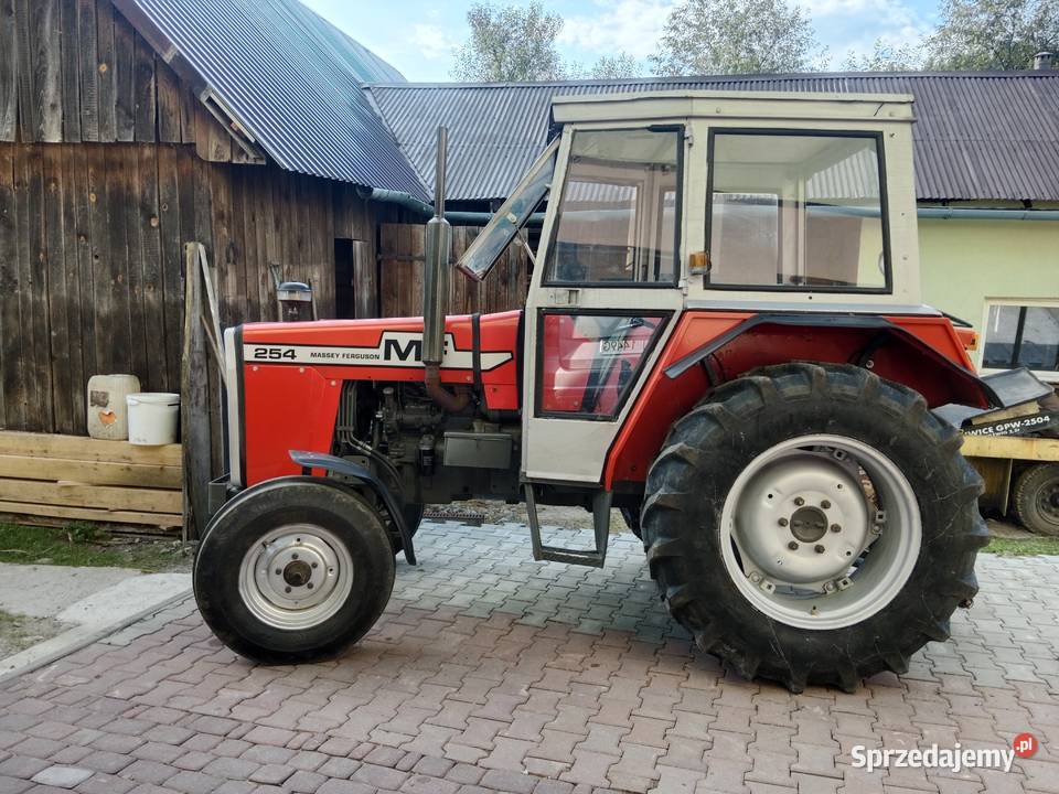 Massey Ferguson 254