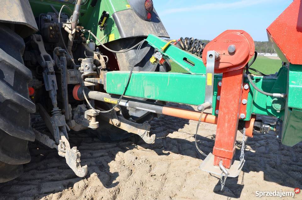 Rozsiewacz Wapna AgroMasz REWO 8200 Litrów Na Kielce