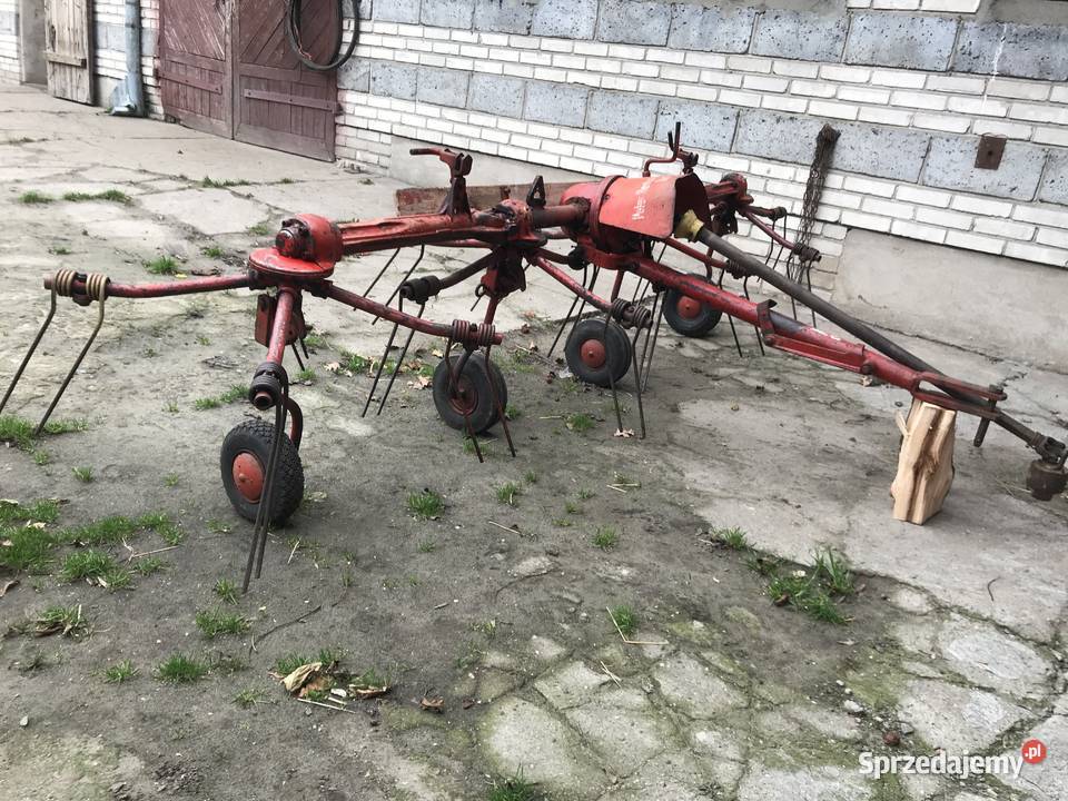 Przetrząsarka przewracarka do siana FAHR KH4 Łowicz