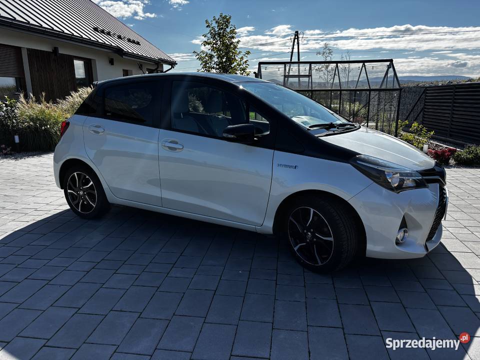 Yaris 2017 98000 Hybrid Yaris Gdów