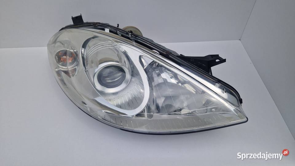 MERCEDES AKLASA W169 LAMPA PRZÓD PRZEDNIA PRAWA Oświetlenie wielkopolskie Słowikowo